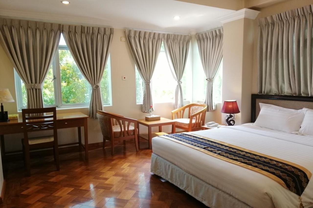 Grand Laurel Hotel Yangon