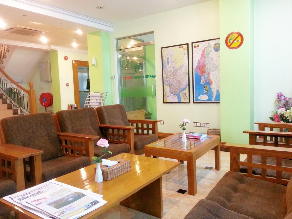 Grand Laurel Hotel